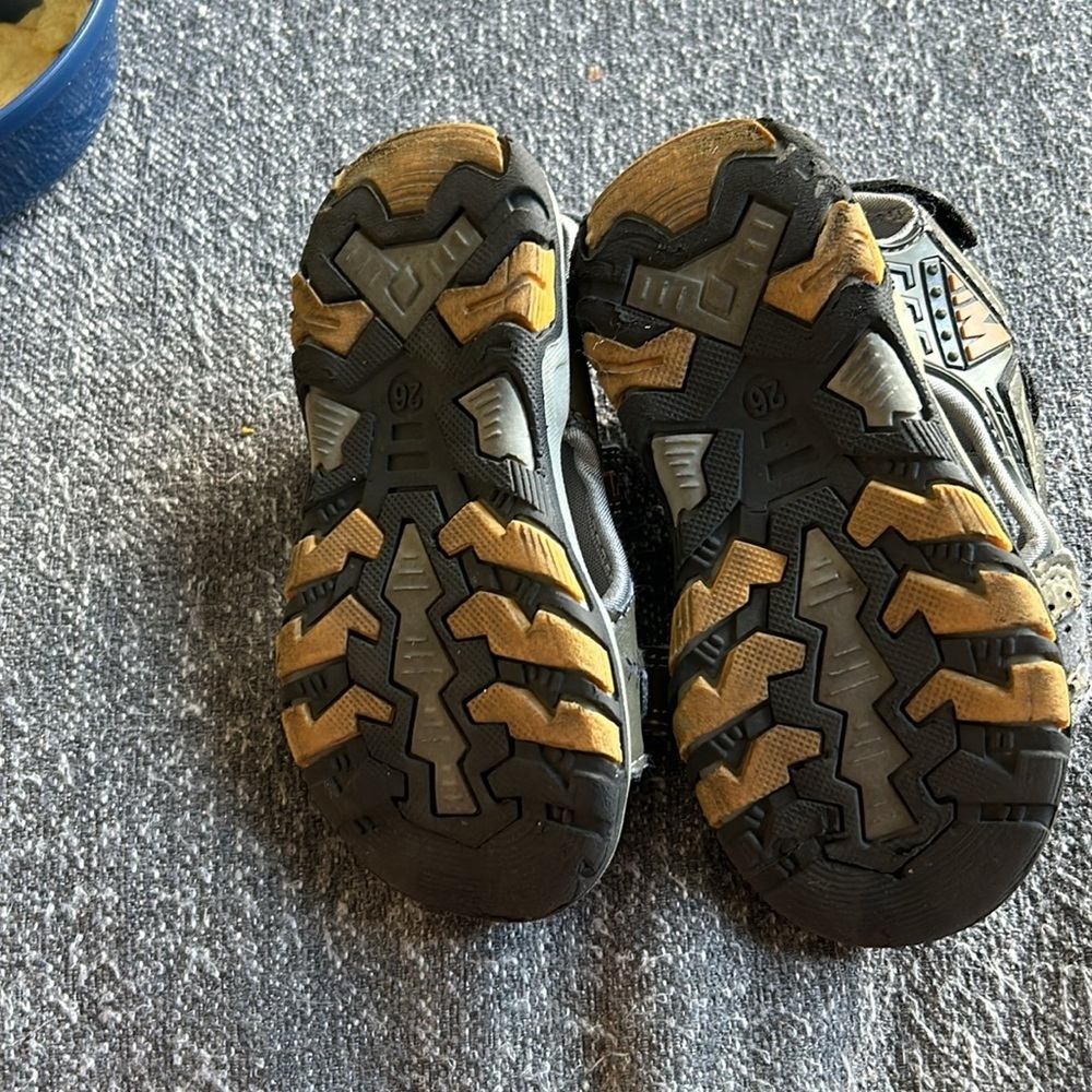 Toddler sandals​​ - Picture 3 of 3